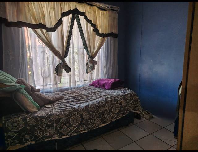 3 BEDROOM HOUSE FOR SALE IN GEELHOUTPARK